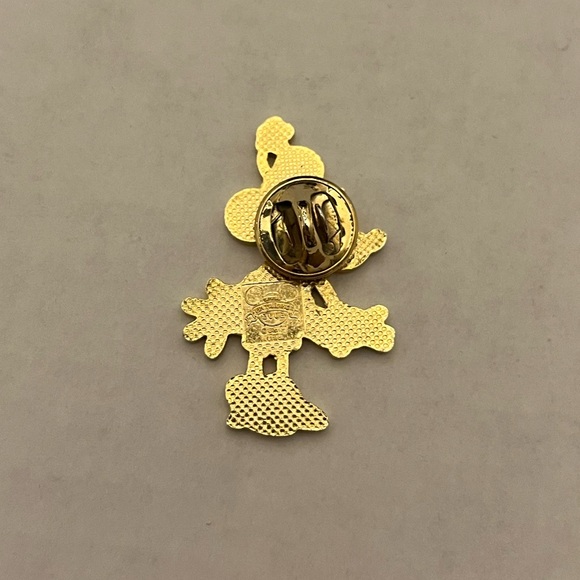 Disney Classic Minnie Mouse Pin - Picture 2 of 2